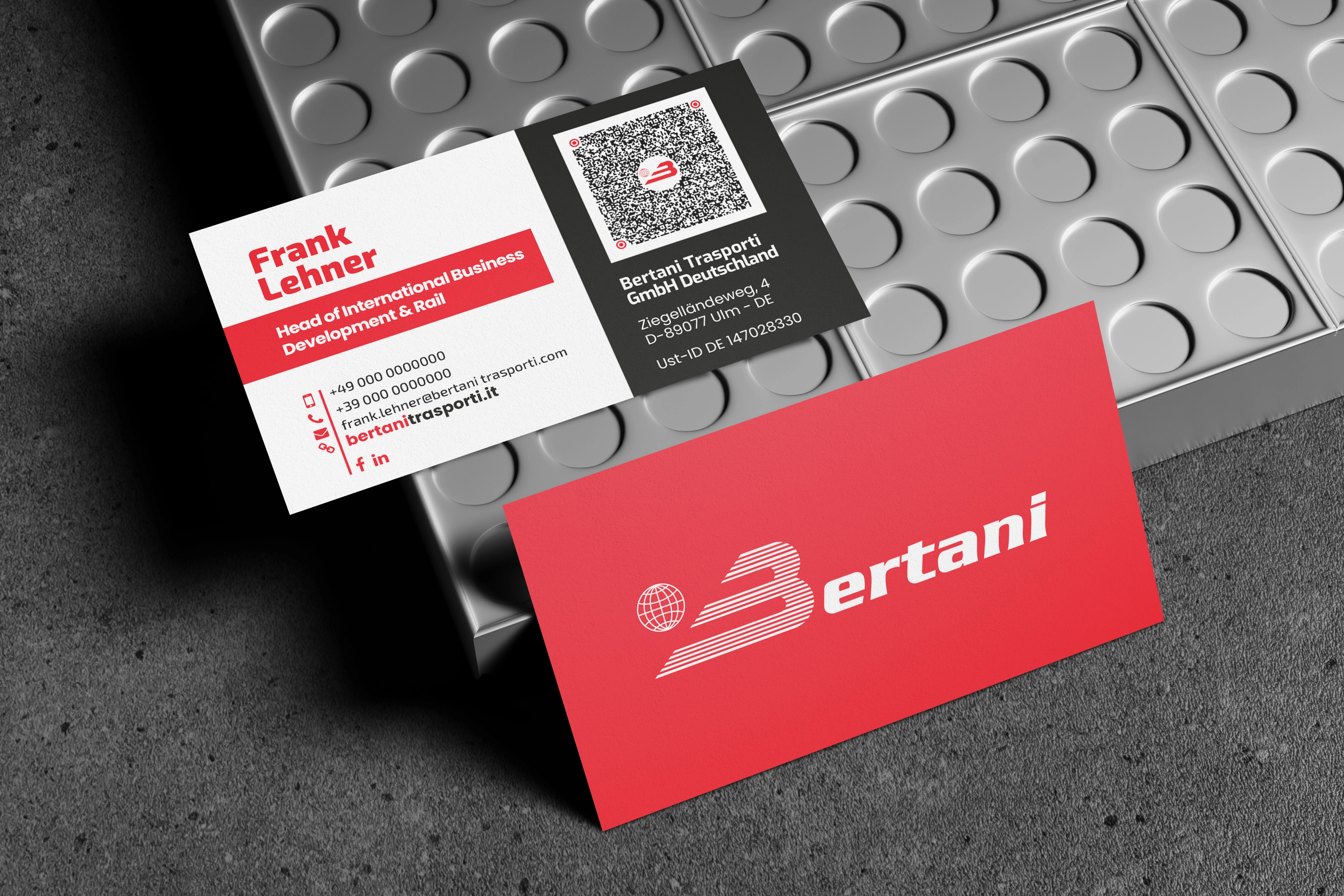 Biglietti da visita coordinati realizzati per Bertani Trasporti